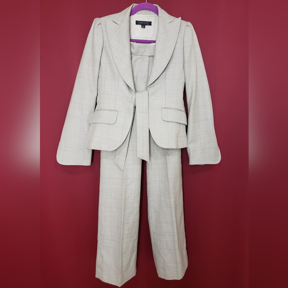 Ann Klein 2 Piece Pants Suit Grey Plaid Size 2 (Excellent Condition)